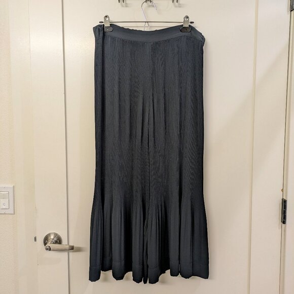 Silence + Noise Pleated Pants - Picture 1 of 9